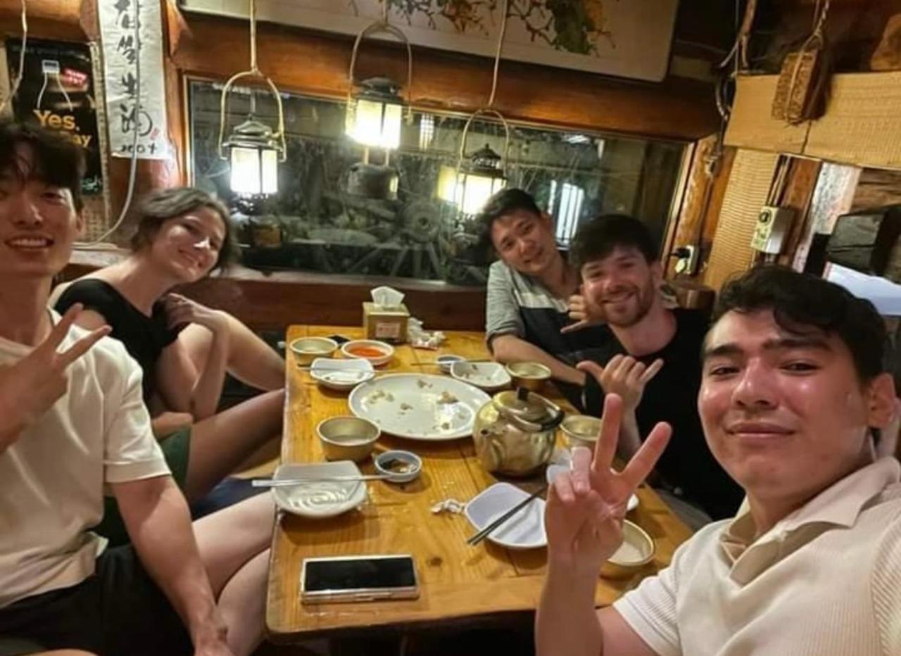 Zen Seoul Stay Buitenkant foto